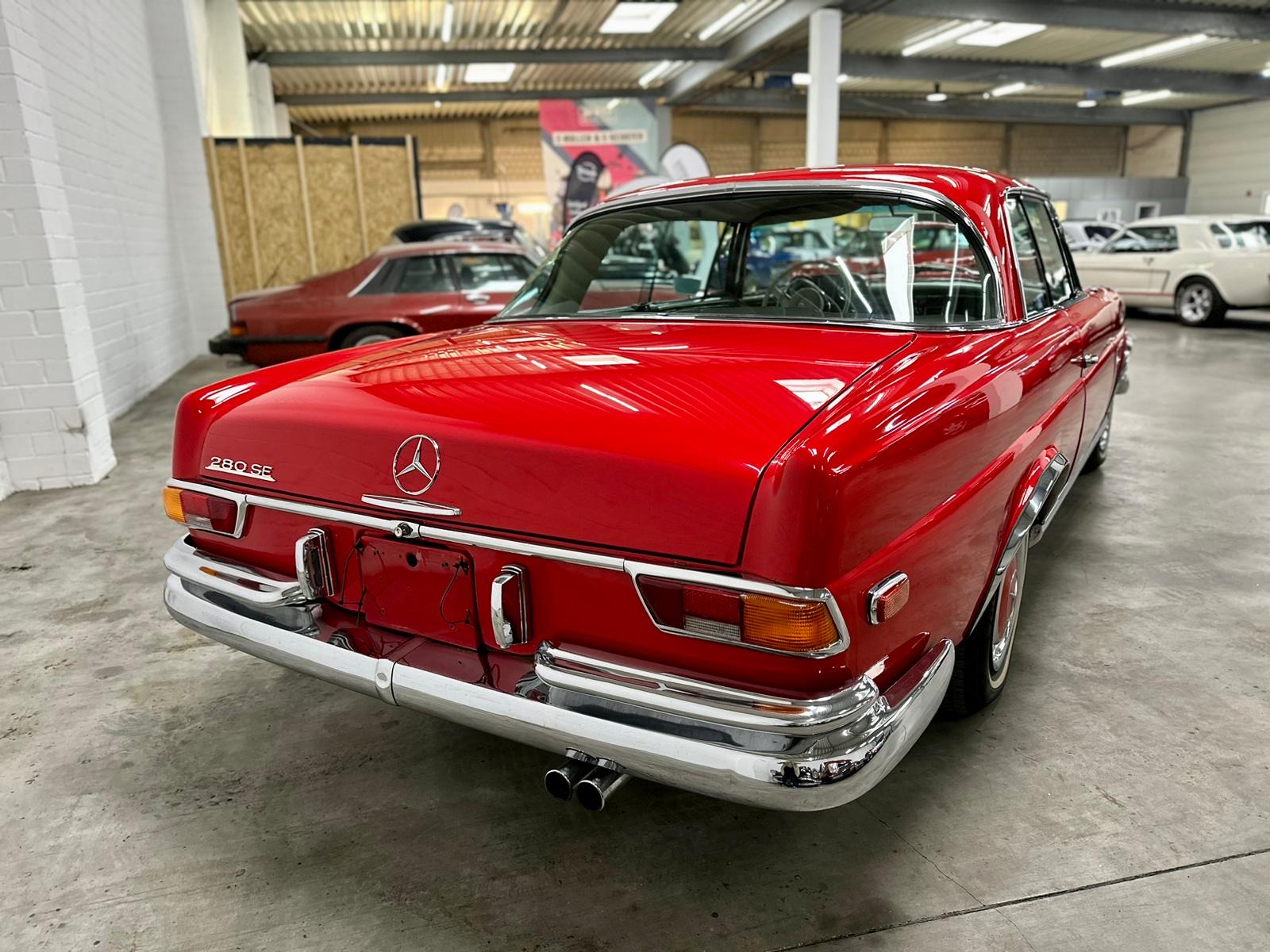 
Mercedes Benz 280 SE Coupe full									