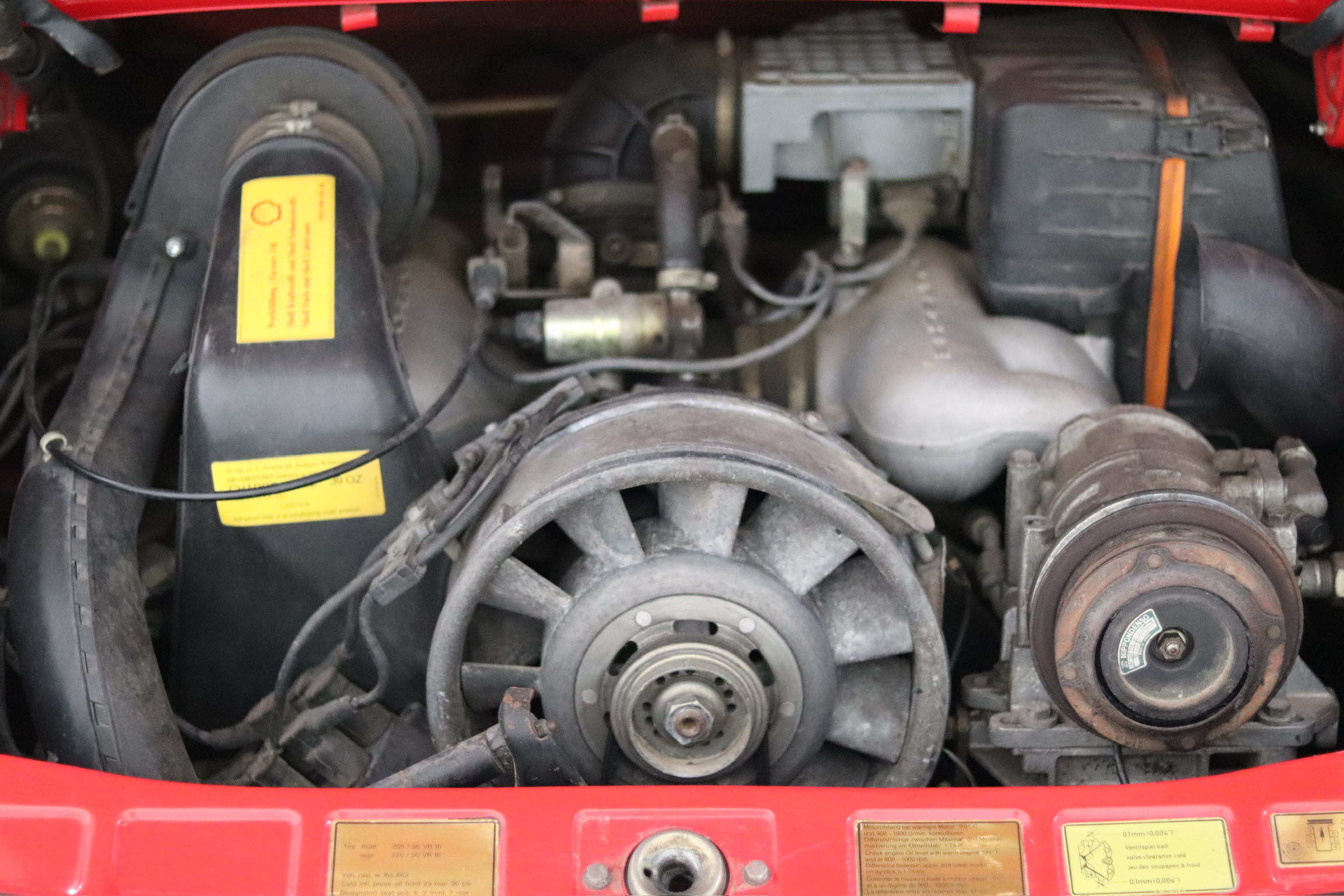 
Porsche 911 Carrera 3.2 SC Cabrio Luftgekühlt full									