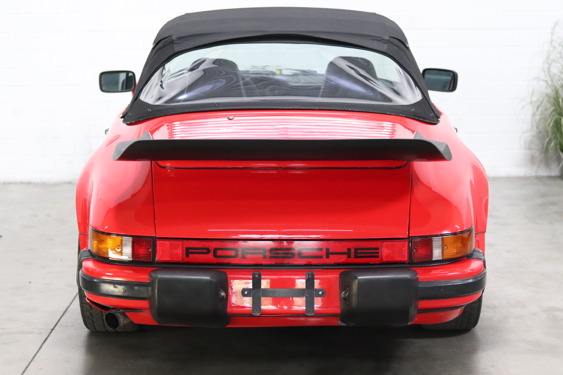 
Porsche 911 Carrera 3.2 SC Cabrio Luftgekühlt full									