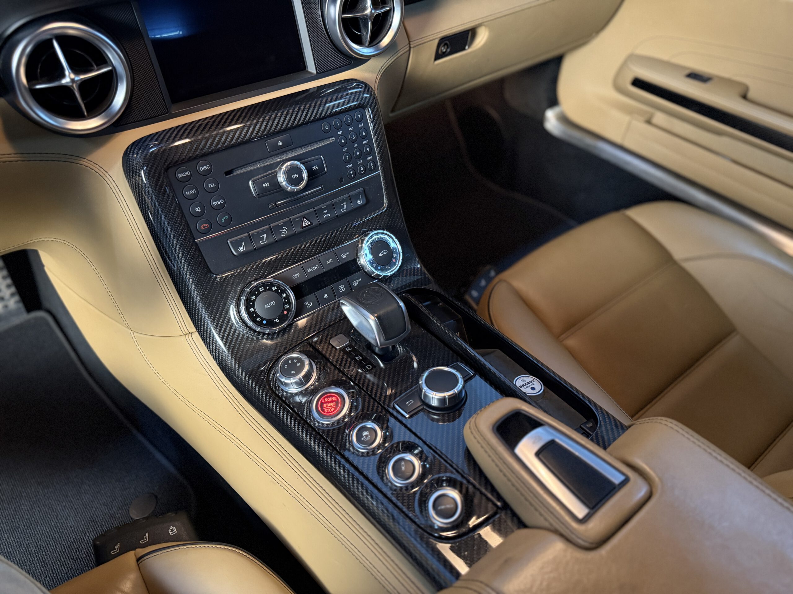 
Mercedes – Benz SLS AMG Roadster GT Brabus – 610 PS Carbon full									