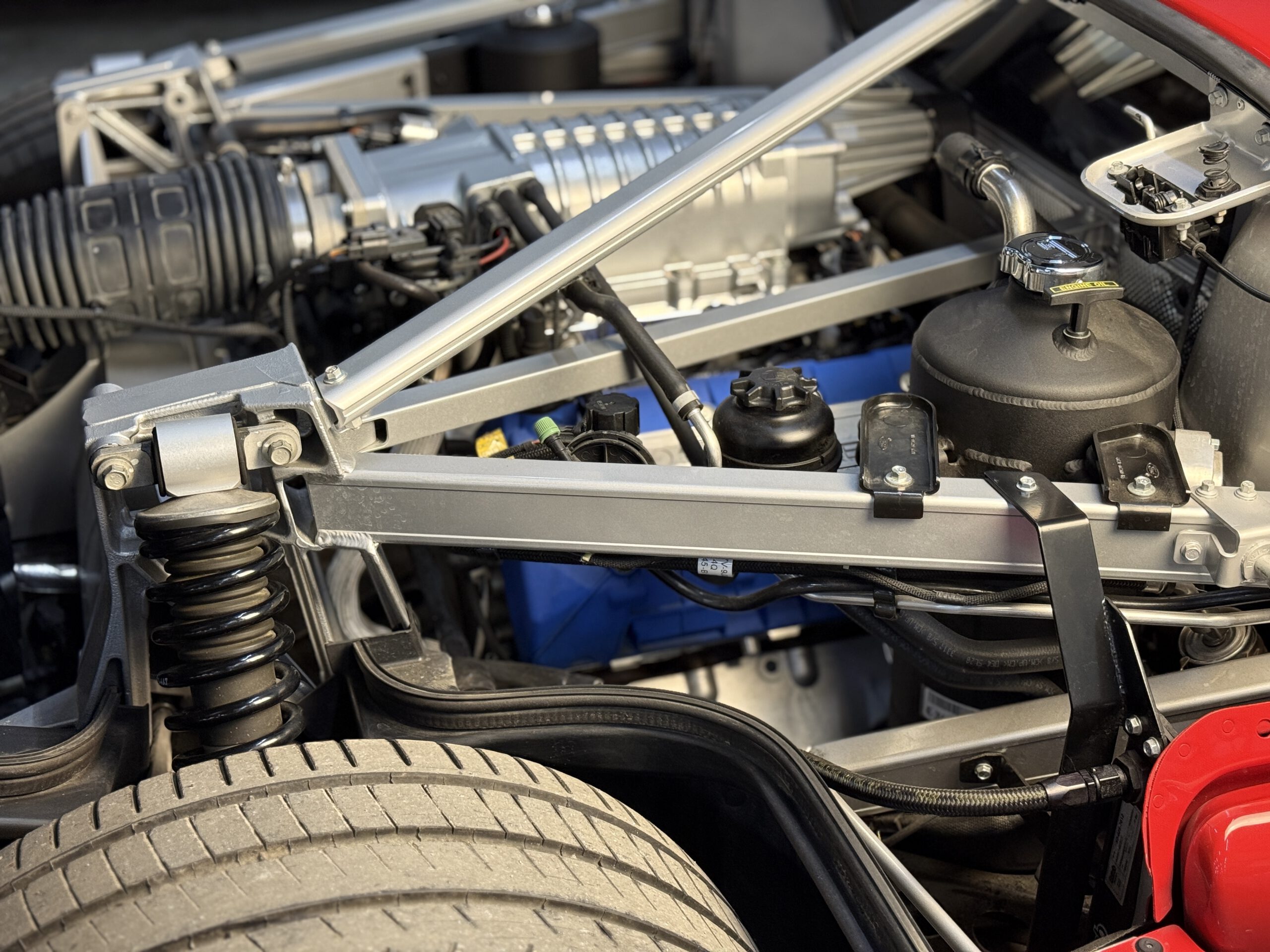 
Ford GT – nur 13.500 km – Scheckheftgepflegt full									