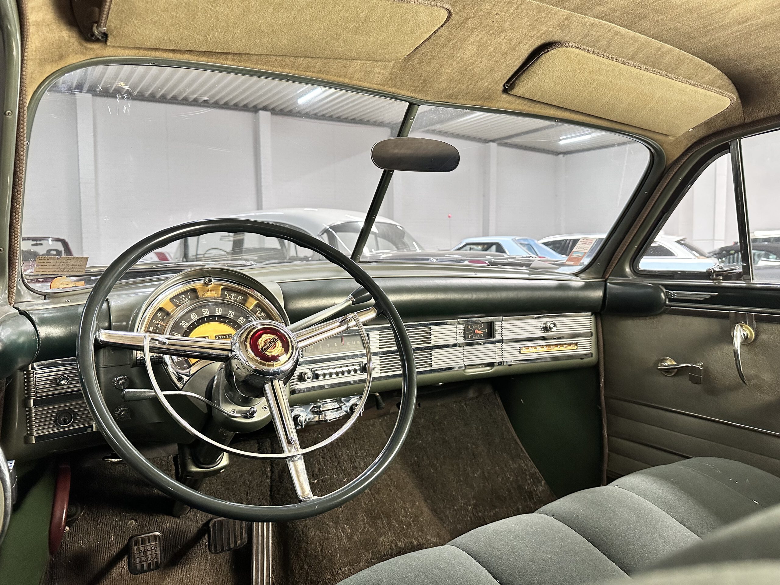 
Chrysler Windsor Sedan Originalzustand full									