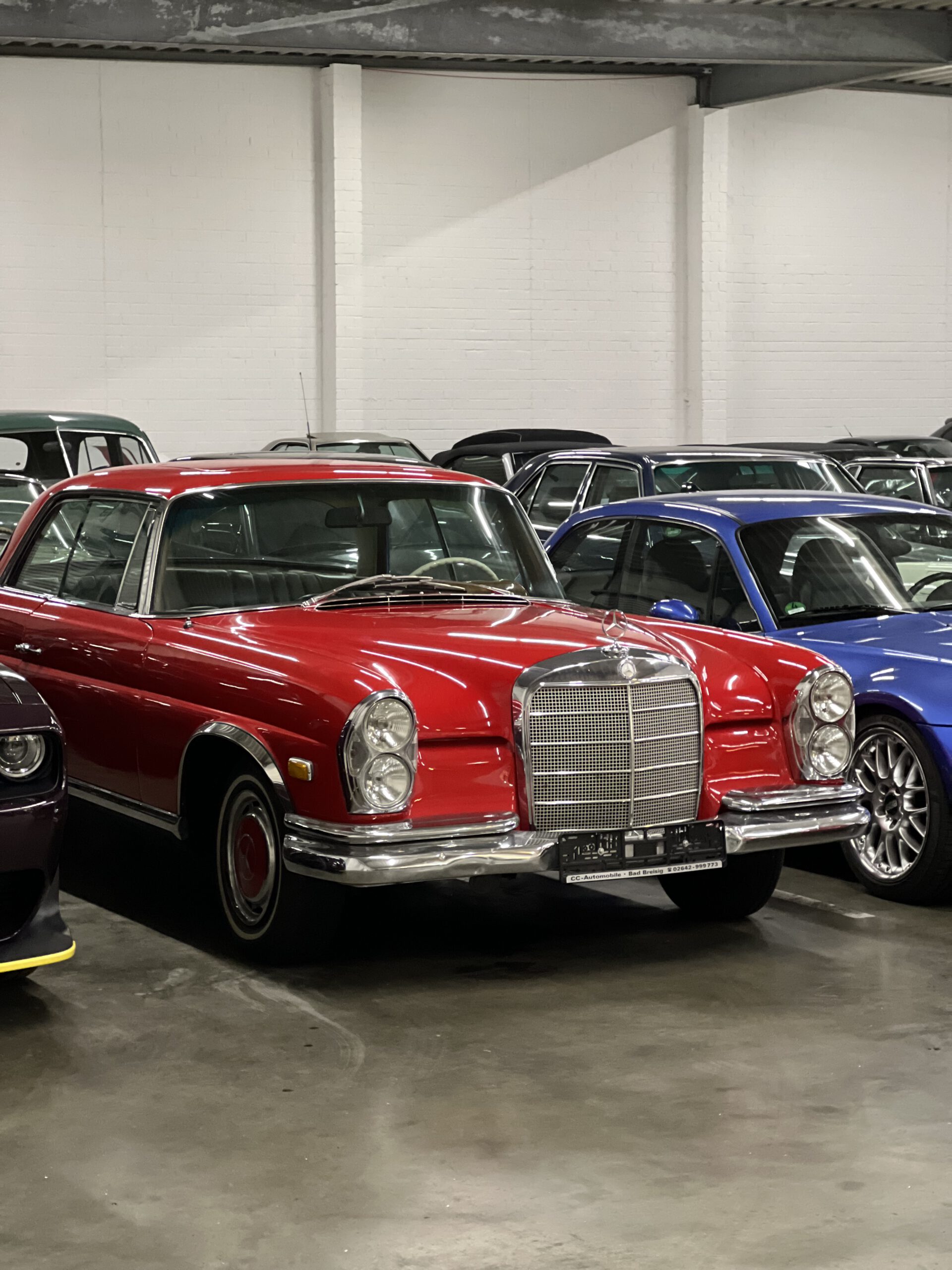 
Mercedes Benz 280 SE Coupe full									