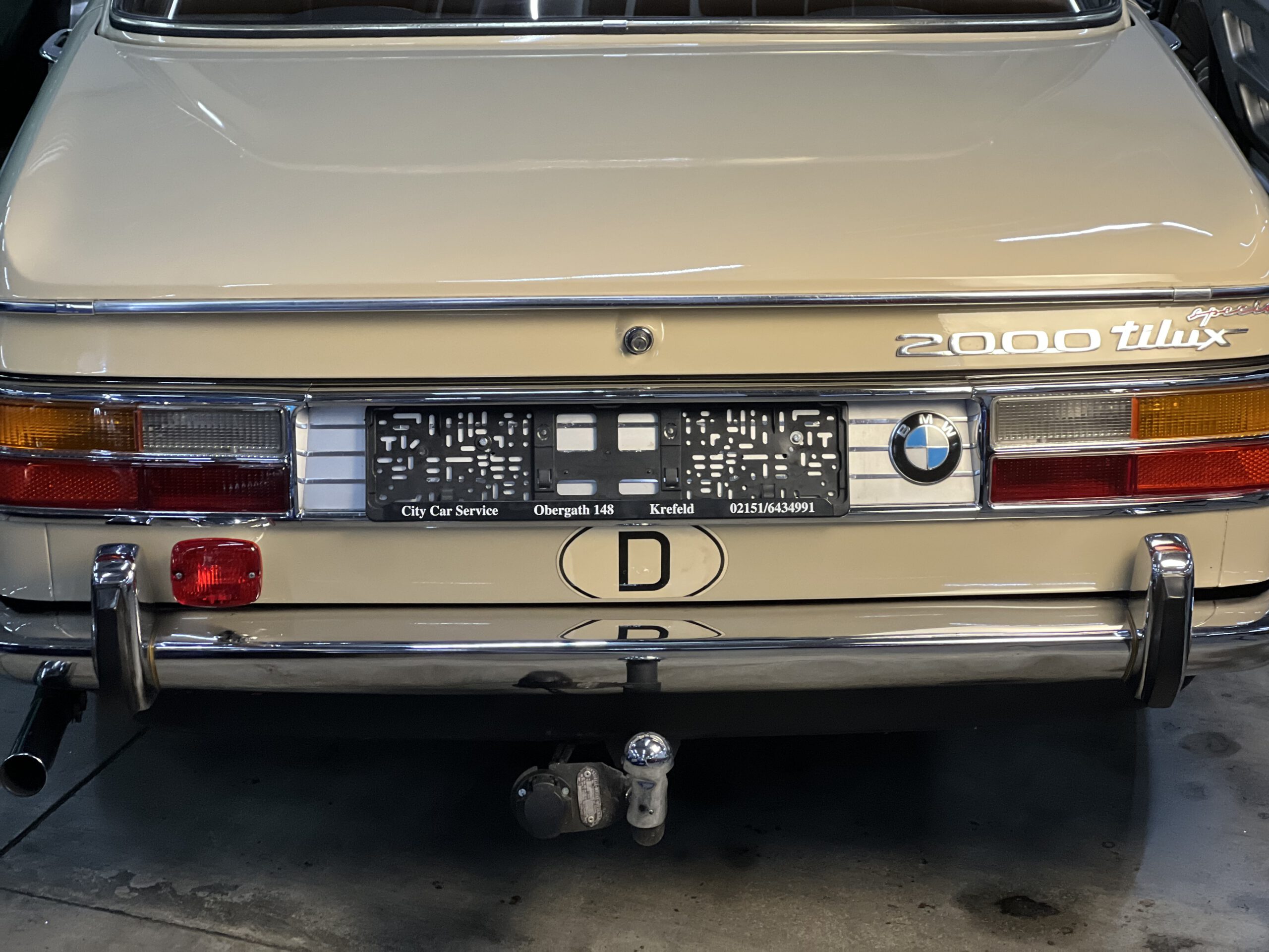 
BMW 2000 Tilux im Originalzustand – ungeschweißt full									