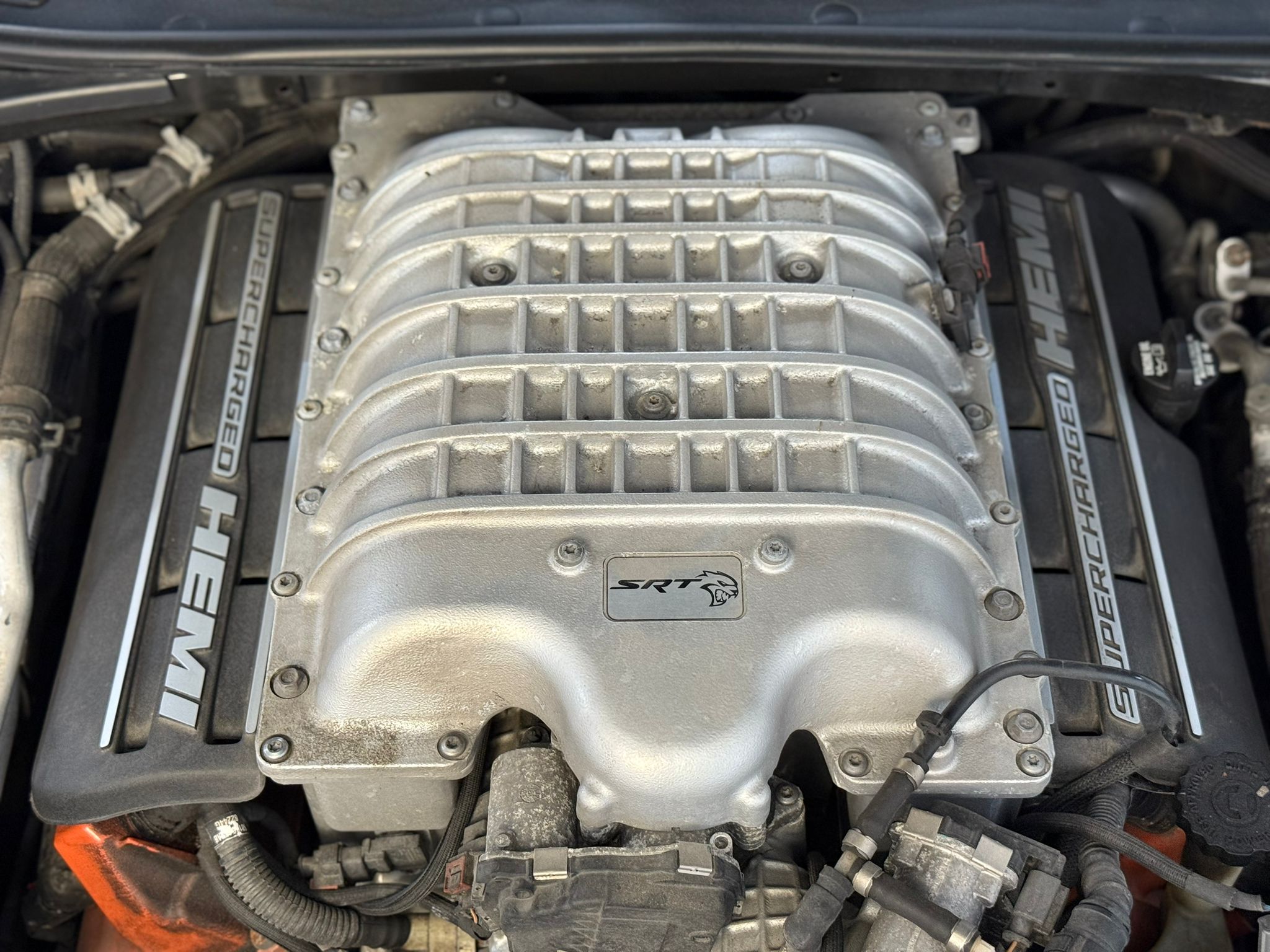 
Dodge Challenger SRT Hellcat full									