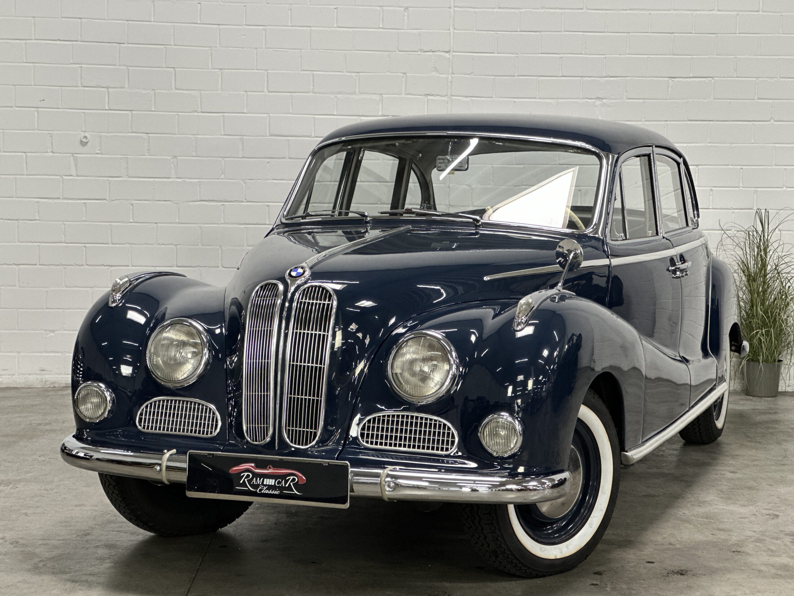 
BMW 502 Barockengel 2,6 l V8 Top Zustand full									