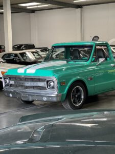 Chevrolet C-10 Pickup V8