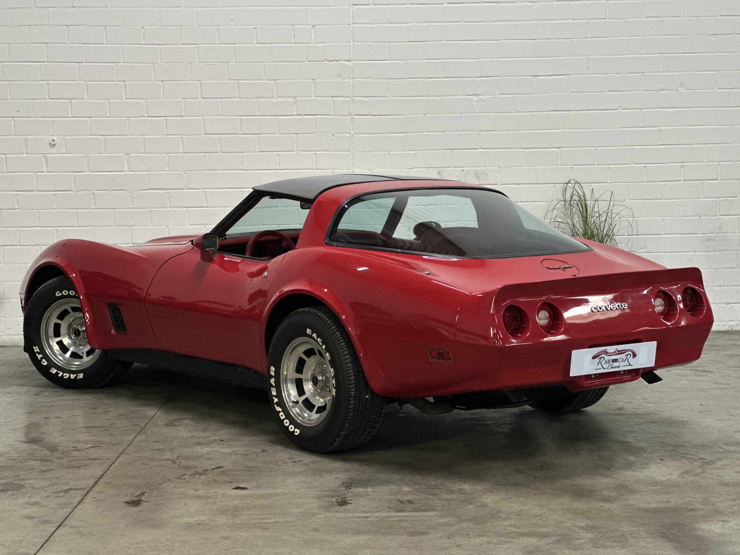 
Chevrolet Corvette C3 Targa Baujahr 1981, Glasdach, neue HU full									