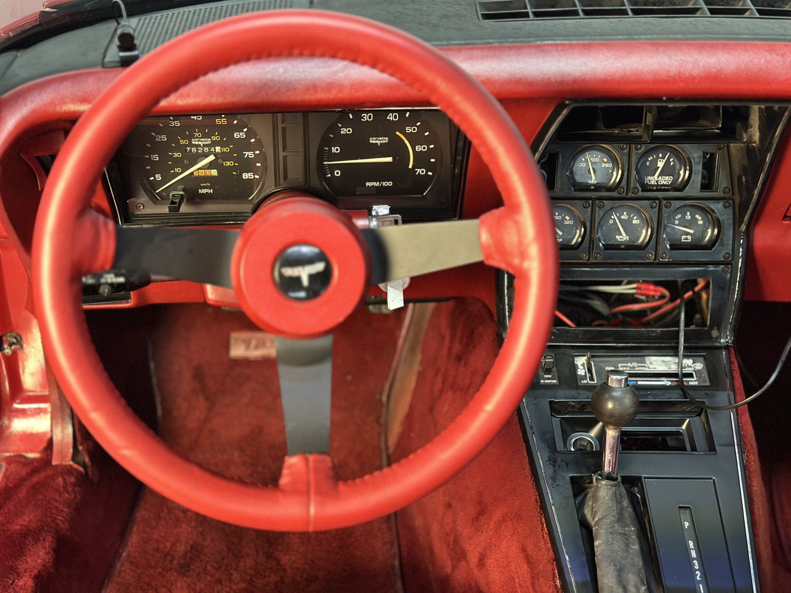 
Chevrolet Corvette C3 Targa Baujahr 1981, Glasdach, neue HU full									