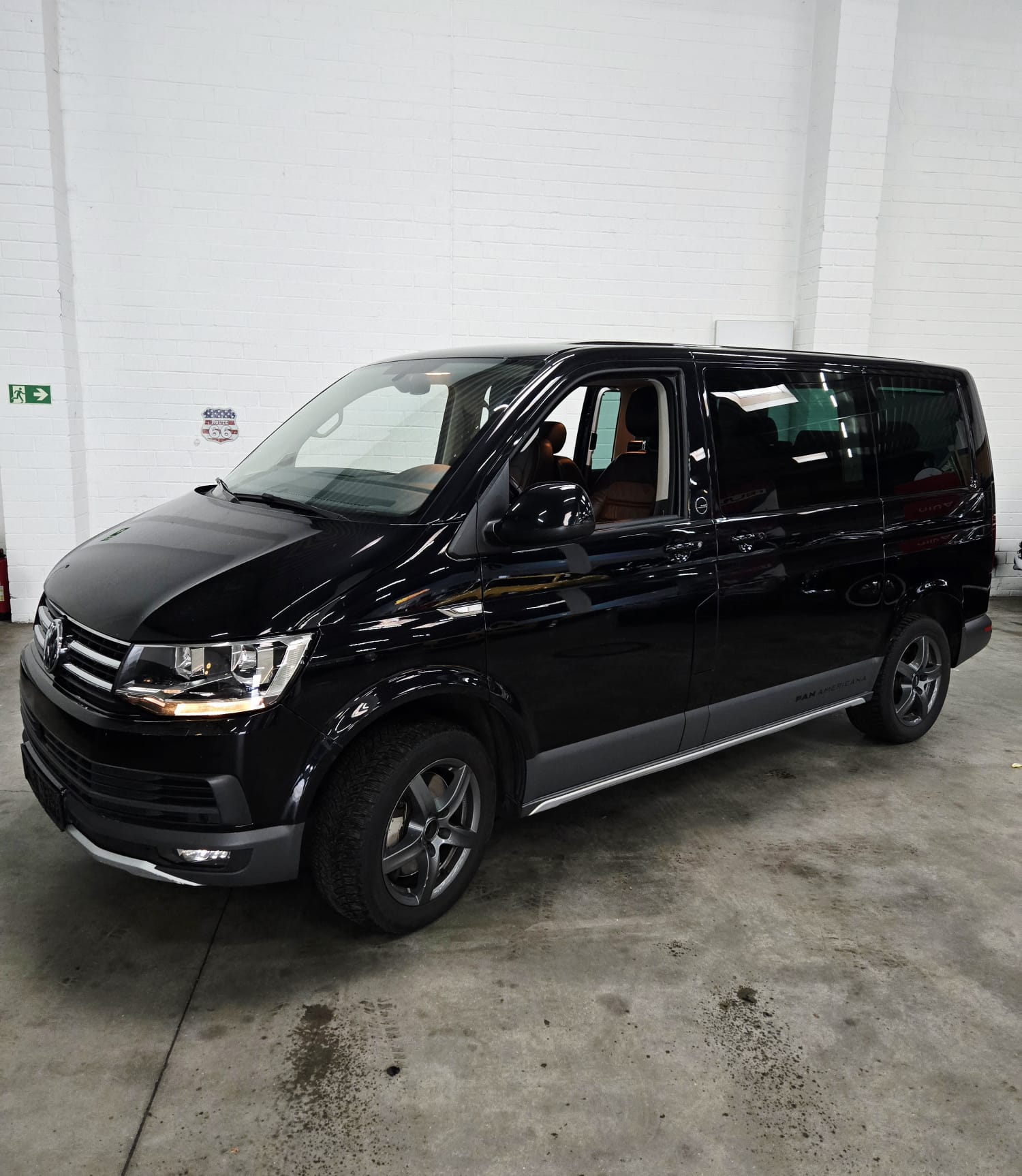 
								VW T6 Multivan Pan Americana full									