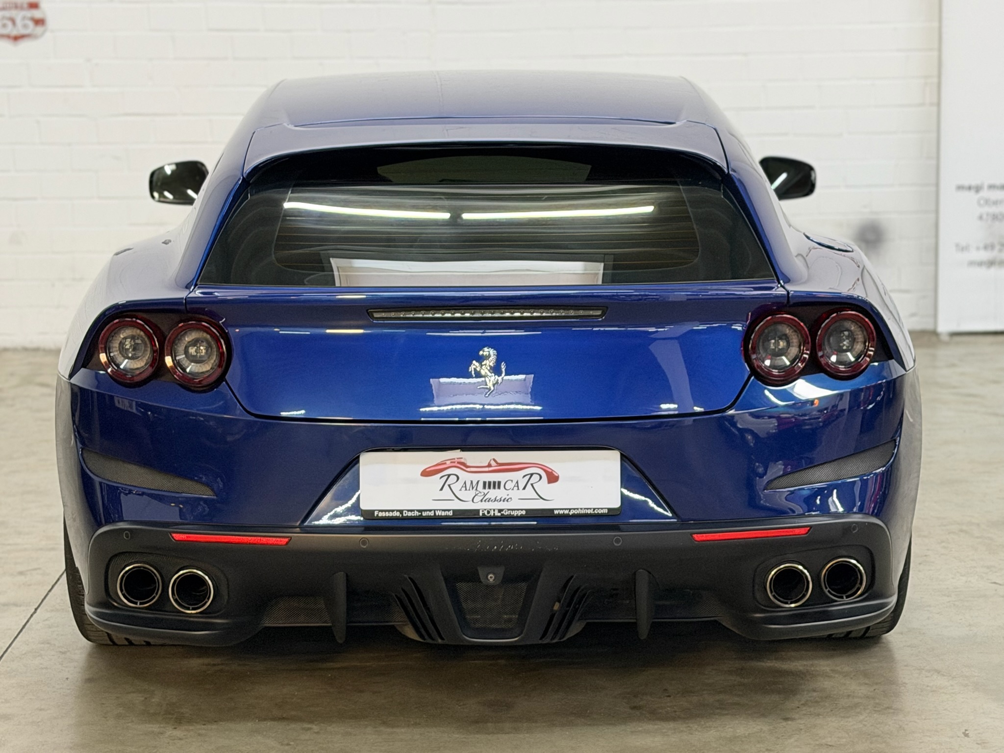 
								Ferrari GTC4Lusso 2. Hand Ferrari Scheckheft inkl. MwSt. full									