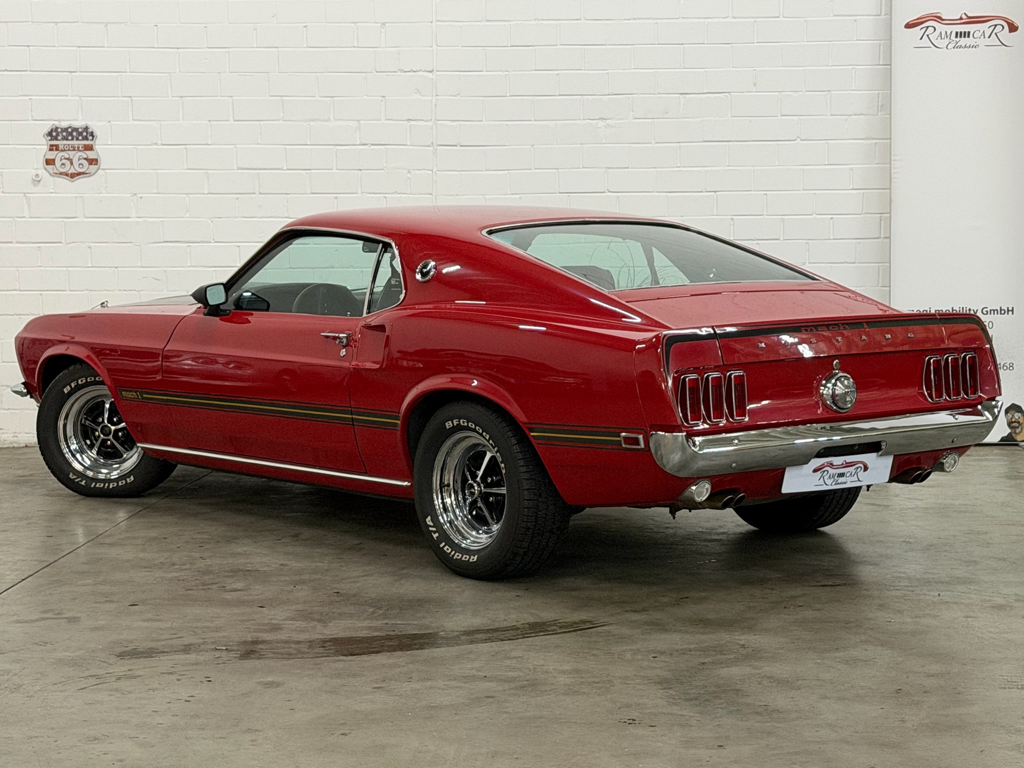 
								FORD MUSTANG FASTBACK 390 MACH1 S-CODE full									