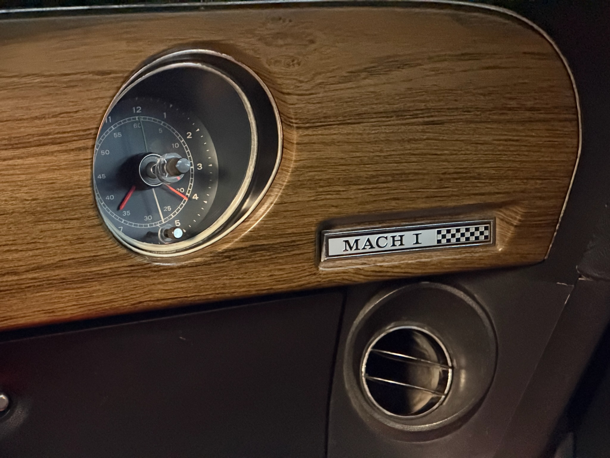 
								FORD MUSTANG FASTBACK 390 MACH1 S-CODE full									