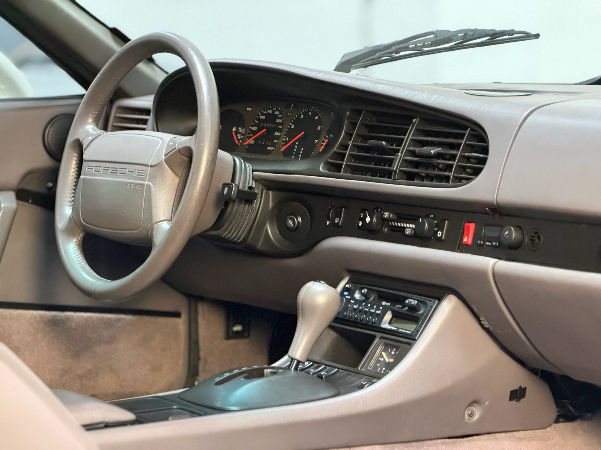 
								Porsche 968 Automatik – Japan-Import – Frischer TÜV & Service full									