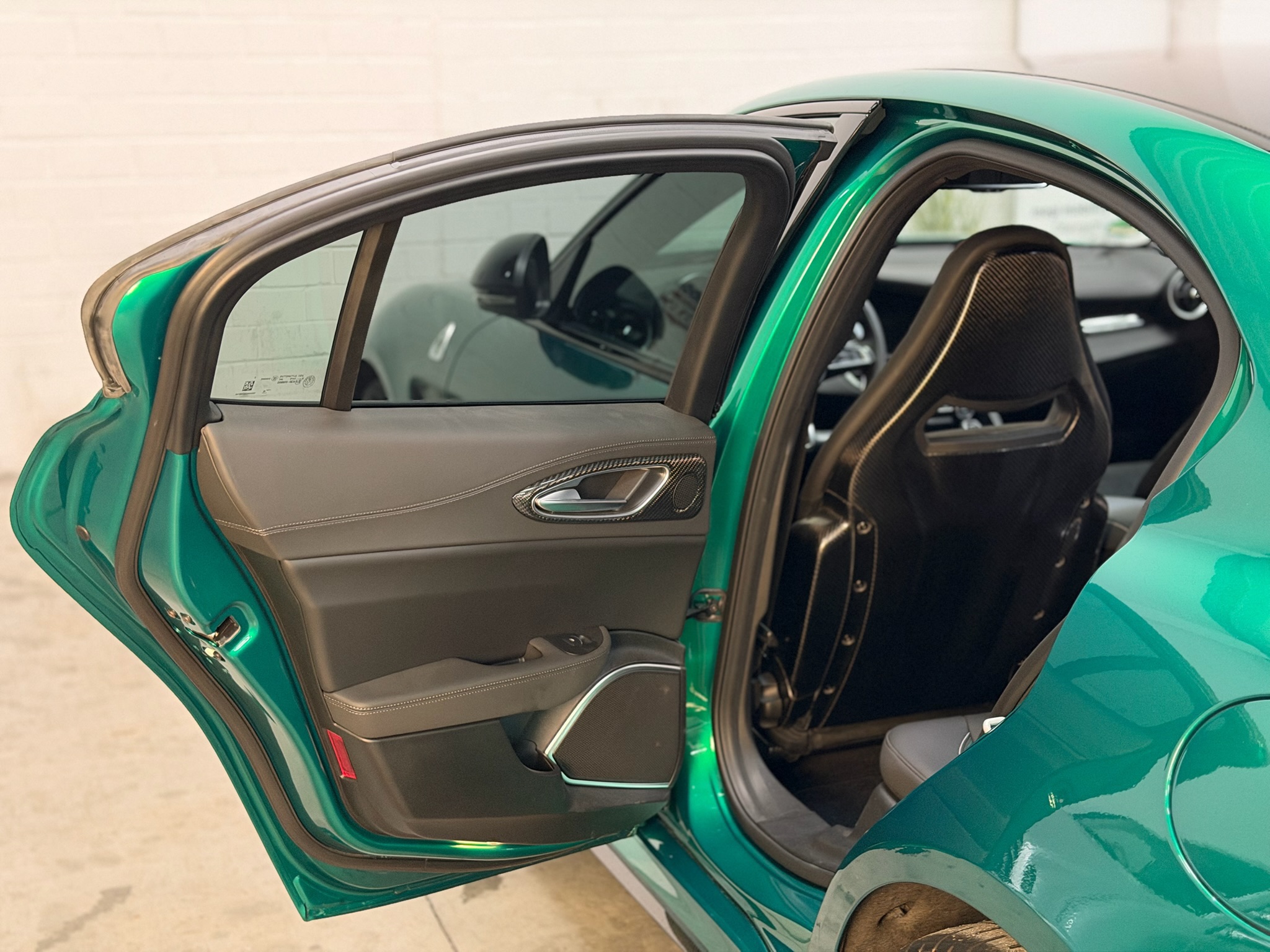 
								Alfa Romeo Giulia 2.9 V6 Bi-Turbo AT8 Quadrifoglio inkl. MwSt full									