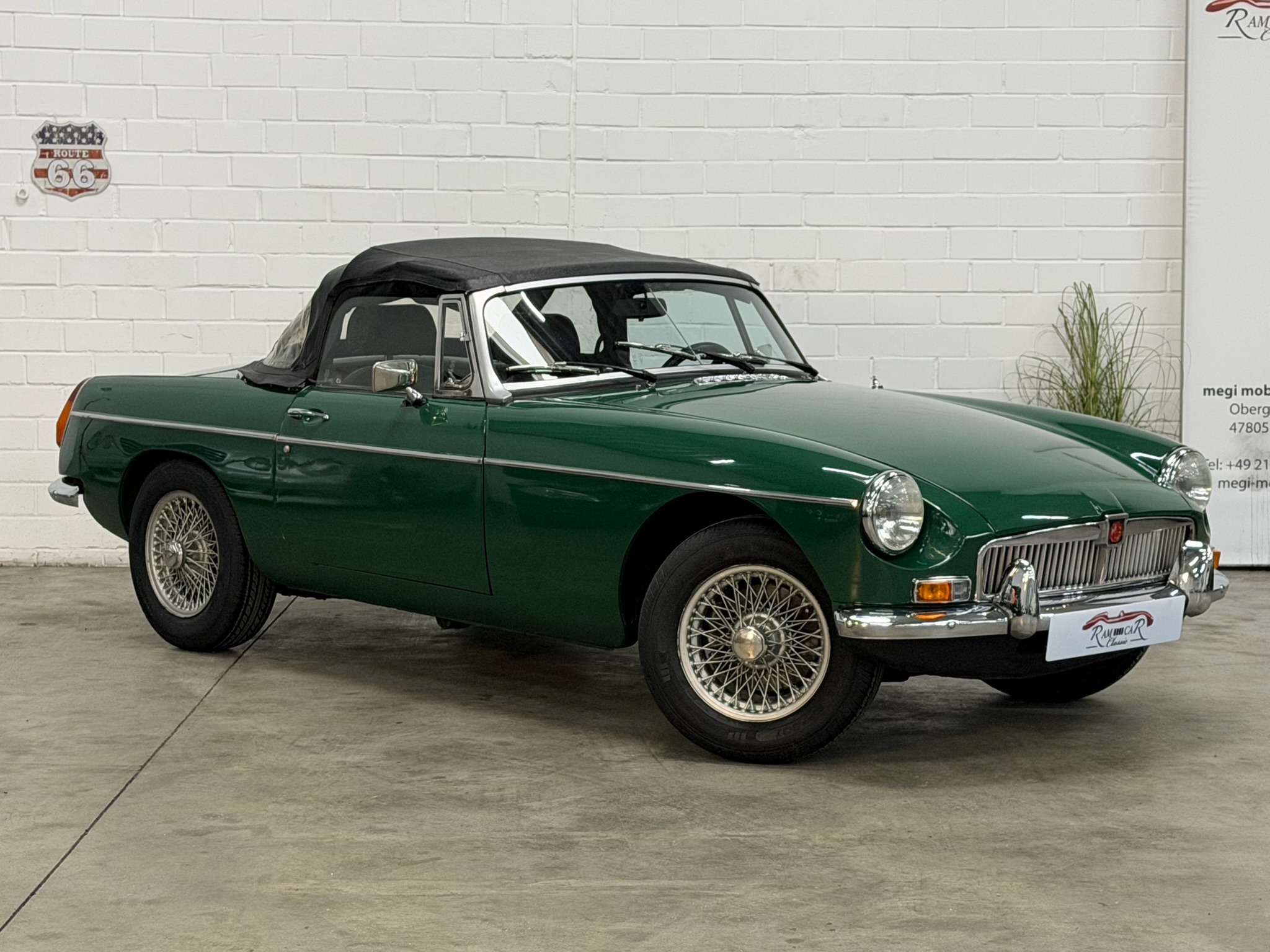 
								MG MGB Roadster Chrom-Paket – Frischer TÜV & Inspektion full									