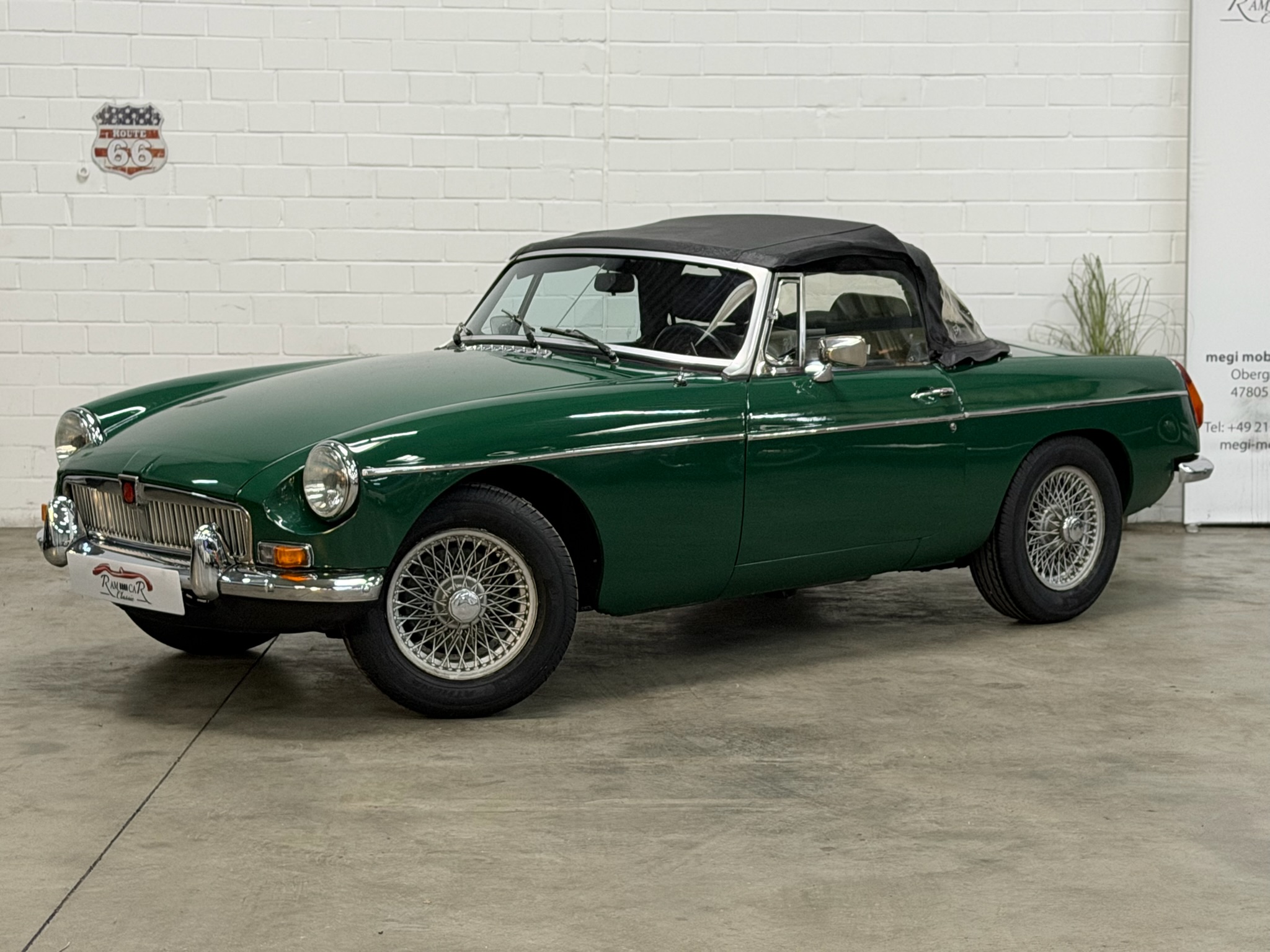 
								MG MGB Roadster Chrom-Paket – Frischer TÜV & Inspektion full									