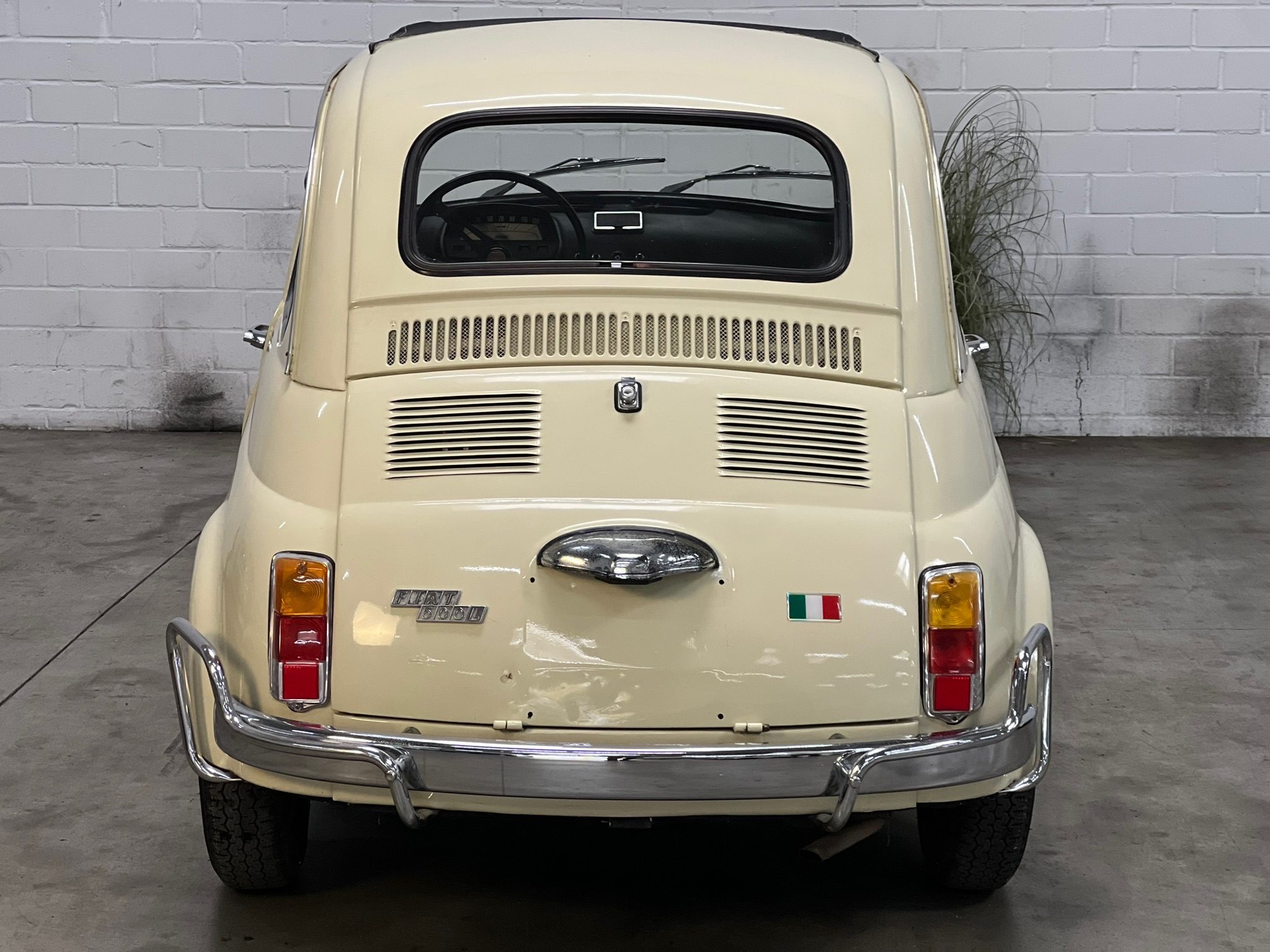 
								Fiat 500 Lusso mit Faltdach, TÜV neu full									