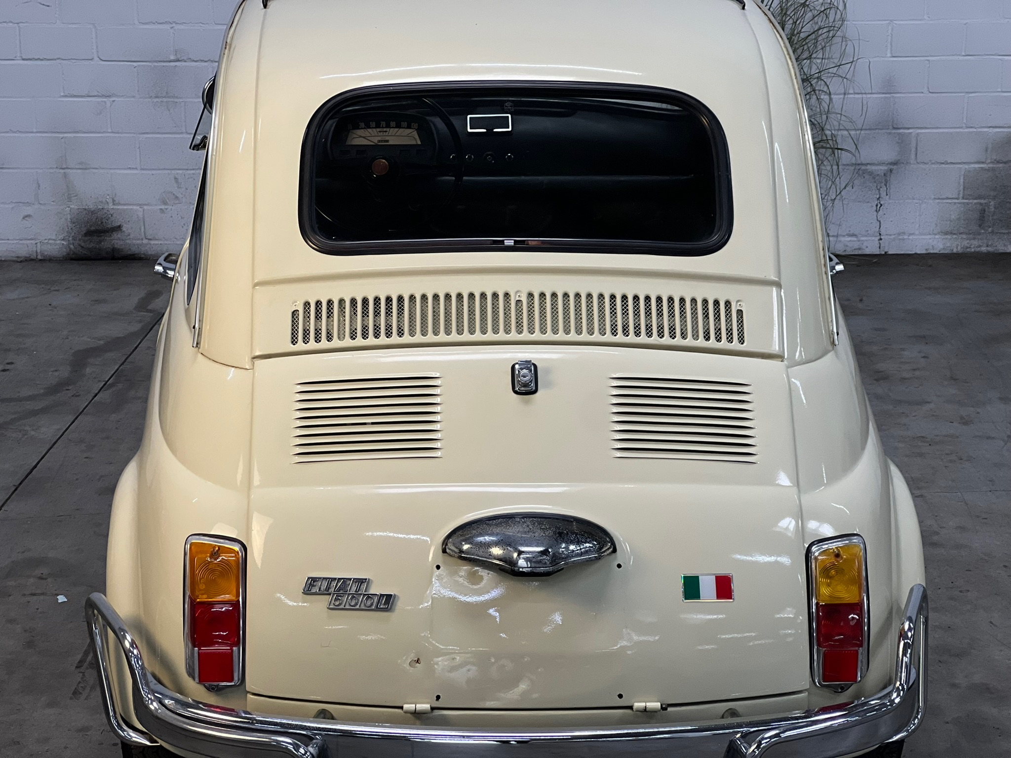 
								Fiat 500 Lusso mit Faltdach, TÜV neu full									