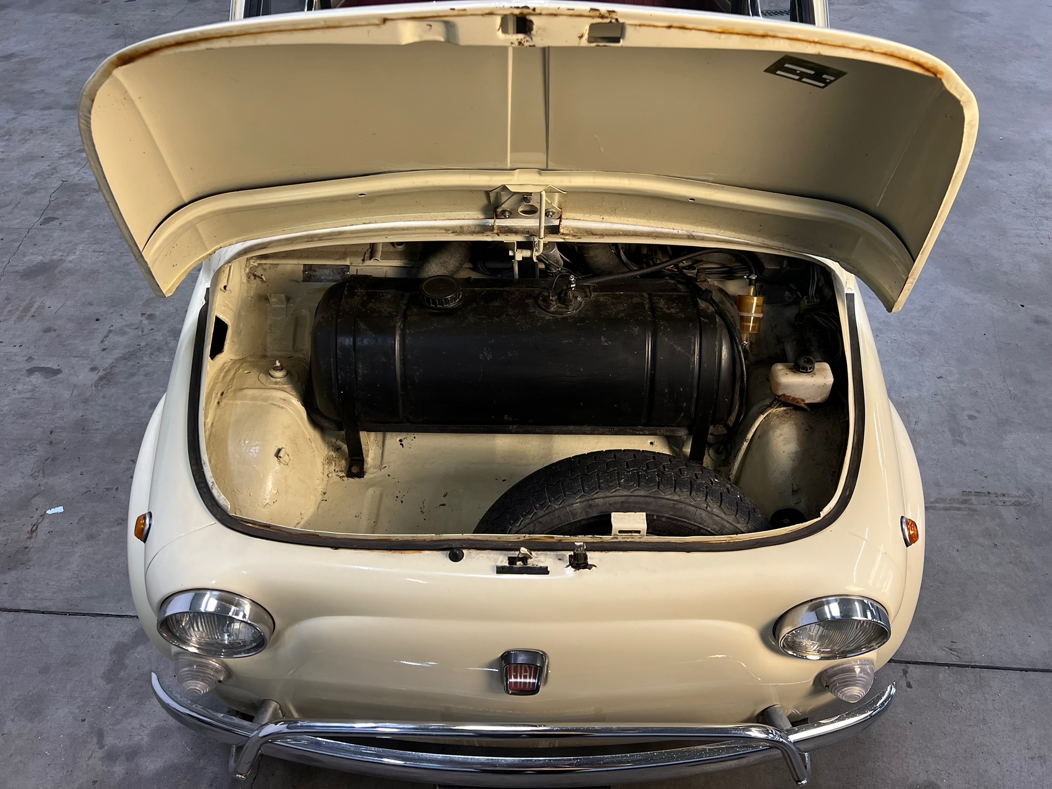 
								Fiat 500 Lusso mit Faltdach, TÜV neu full									