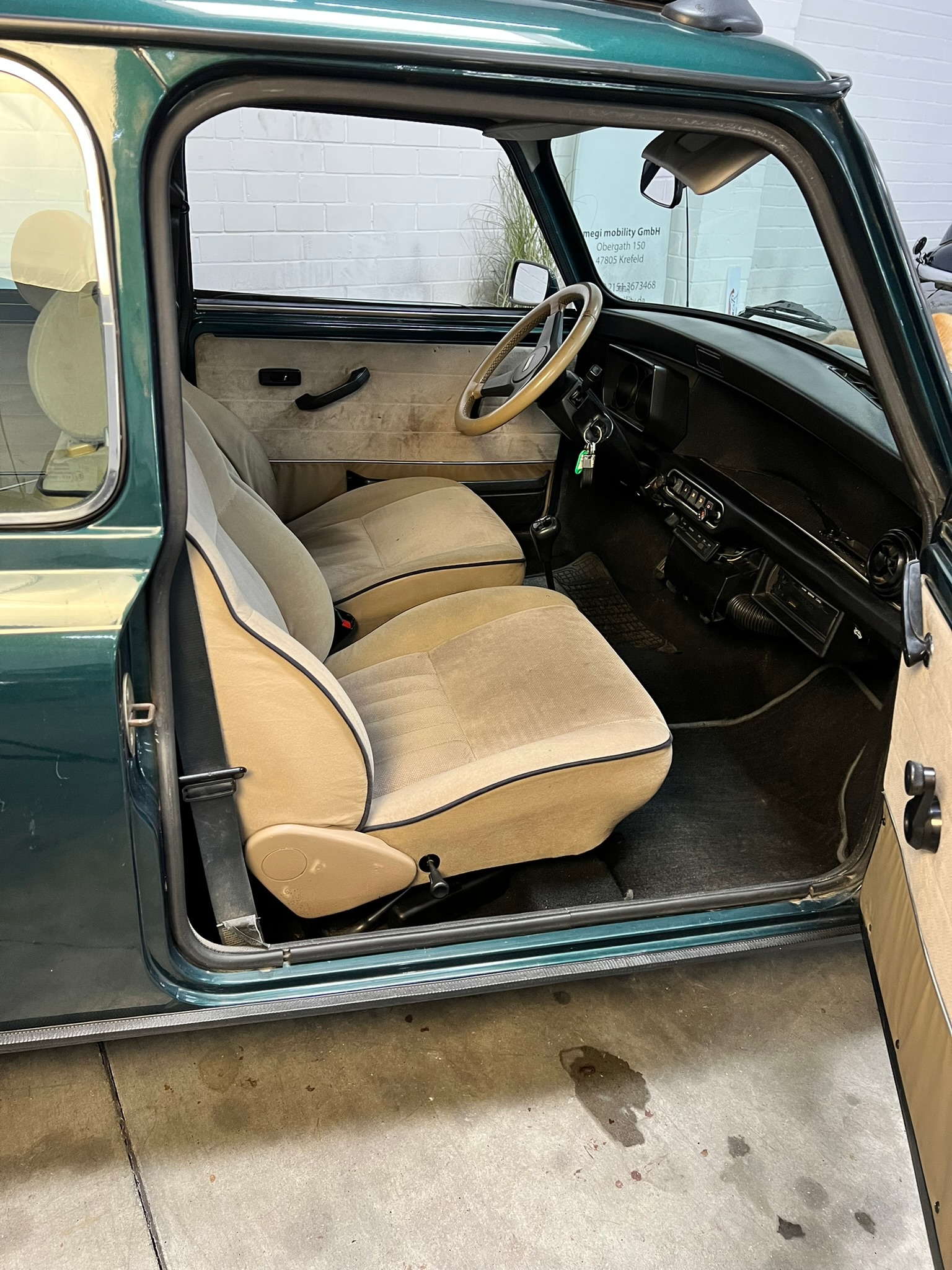 
								Mini Cooper British Open TÜV & Inspektion neu full									