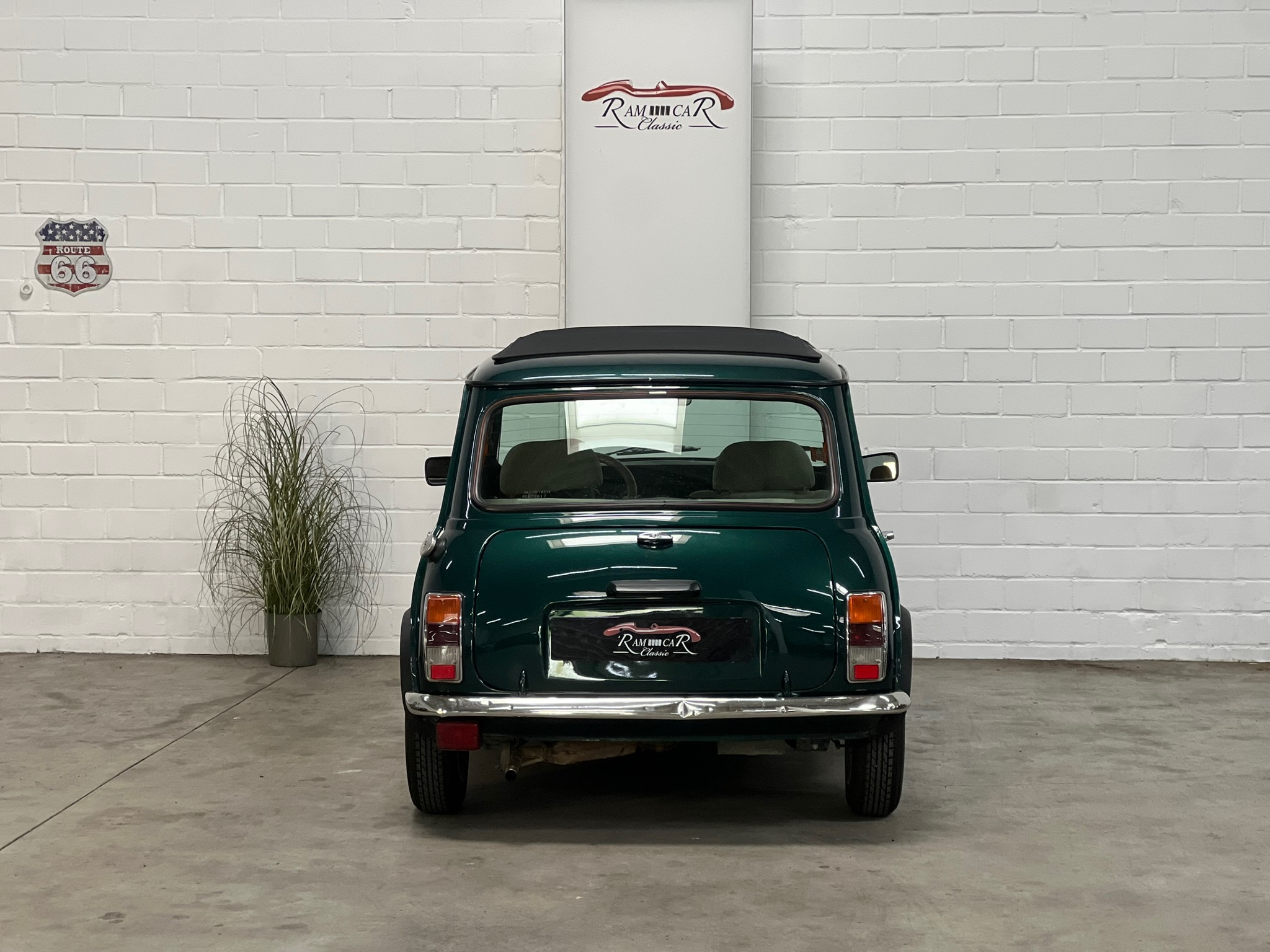 
								Mini Cooper British Open TÜV & Inspektion neu full									