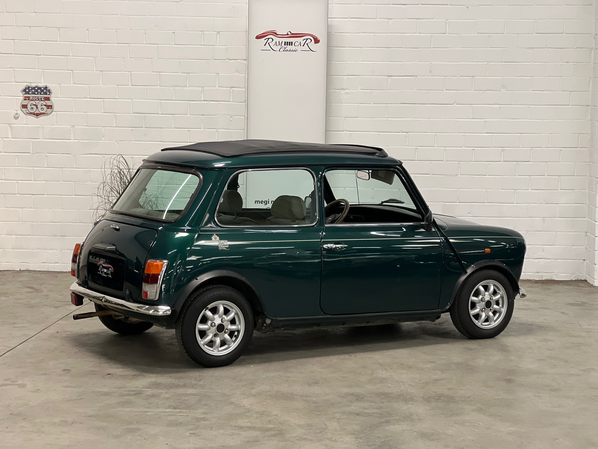 
								Mini Cooper British Open TÜV & Inspektion neu full									
