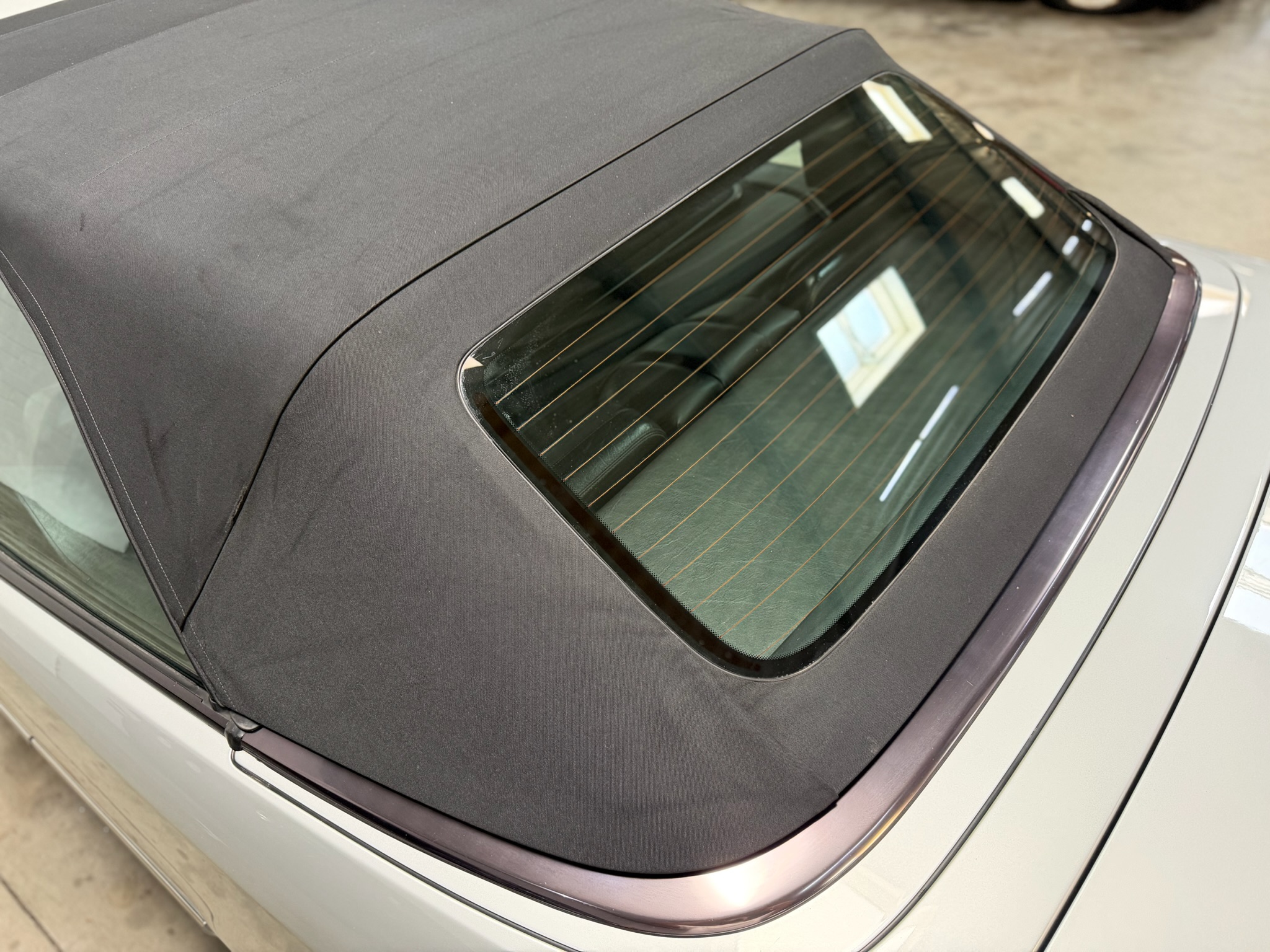 
								Mercedes-Benz E 200 Cabriolet (W124) – Originalzustand – Sammlerfahrzeug full									