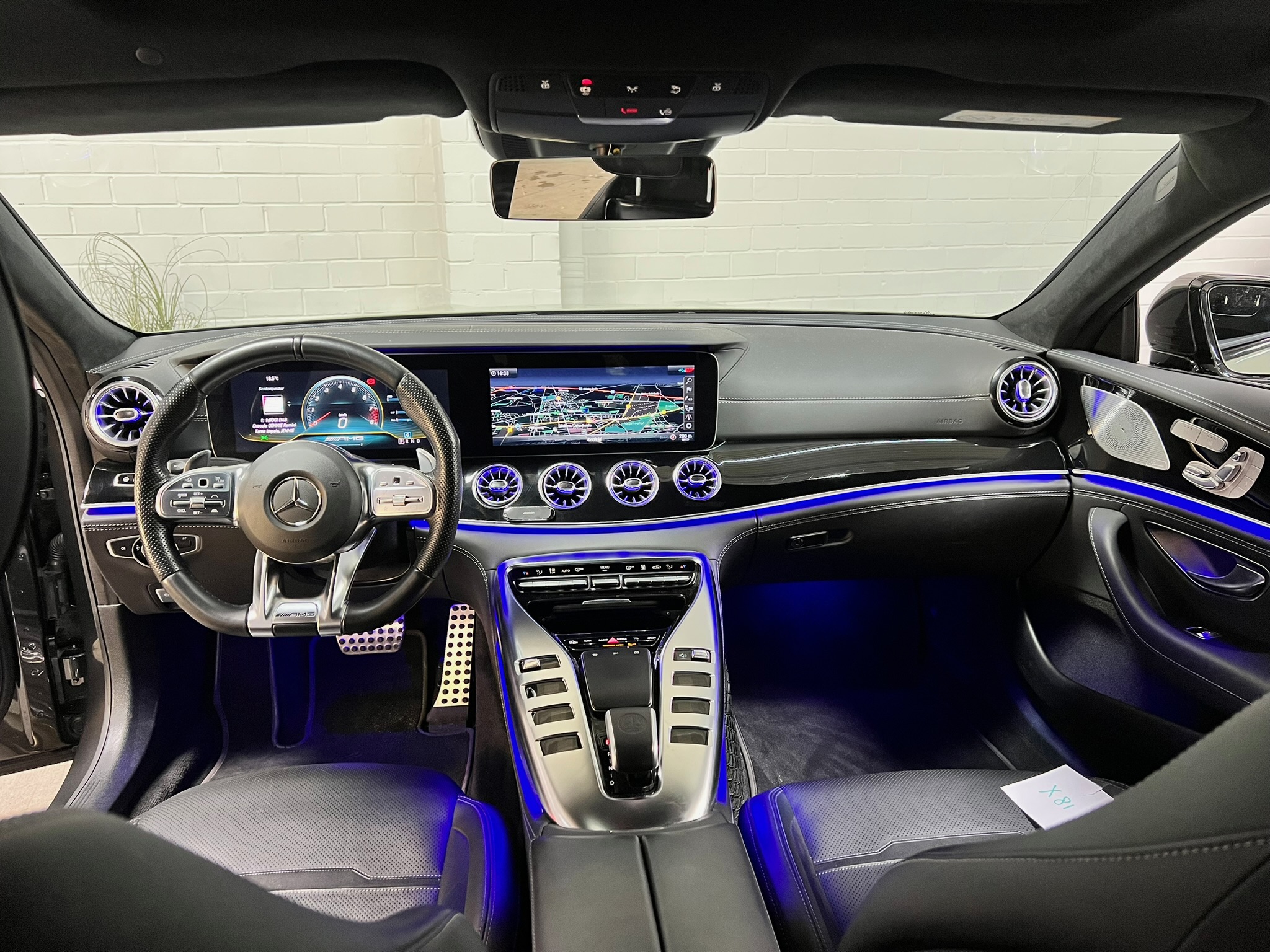 
								Mercedes-Benz AMG GT 63 4Matic Coupe AMG Speedshift MCT 9G full									